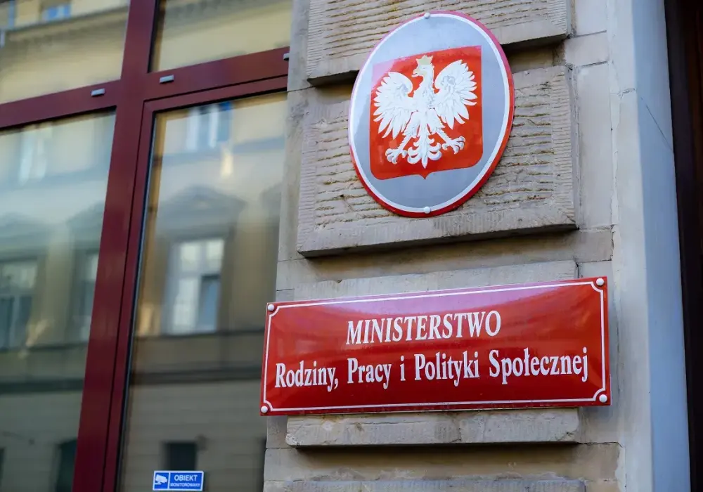Krótszy tydzień pracy w Polsce - co zmienia w podatkach i płacach
