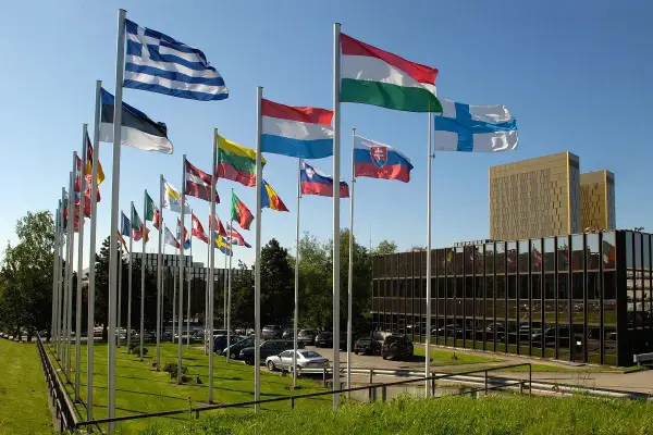 TSUE - Co to jest i jak wpływa na Polskę? Zrozum Trybunał UE