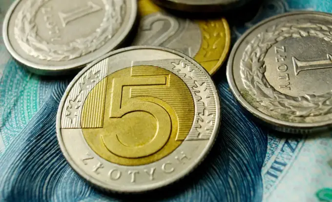 Średnia płaca w Polsce - ile wynosi i co naprawdę oznacza